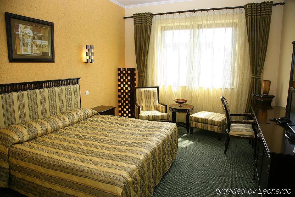 Hotel Tecadra Bucharest Room photo
